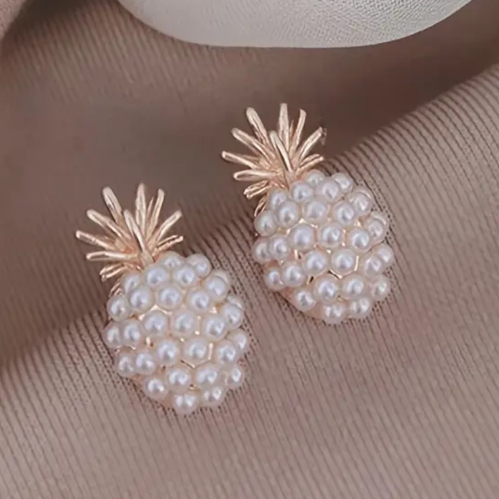 Pineapple Earrings - Picture 4 of 4